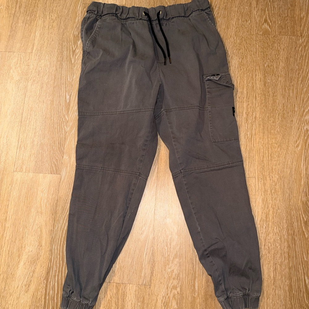 Marc Ecko Men's Charcoal Cargo Joggers